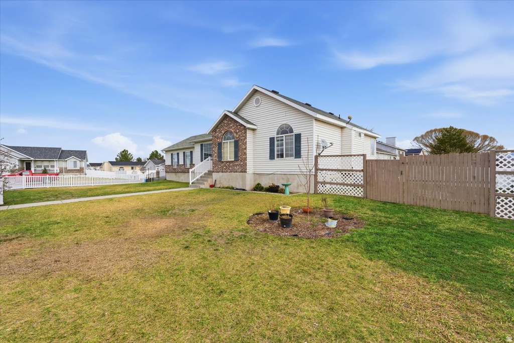 3083 S 6500 W West Valley City, UT 84128