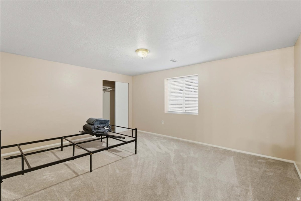 3083 S 6500 W West Valley City, UT 84128