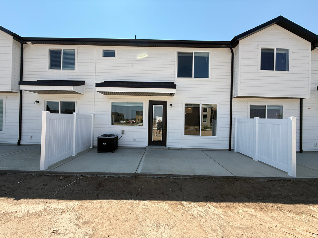 4618 W 3725 S #233 West Haven, UT 84401