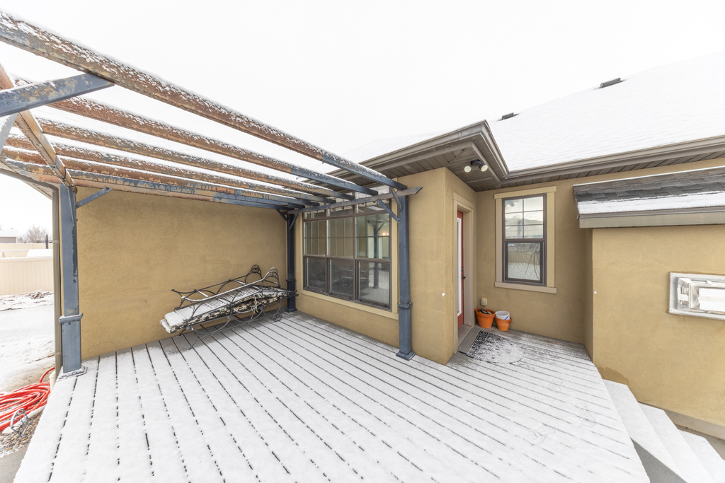 820 S 300 W Garland, UT 84312