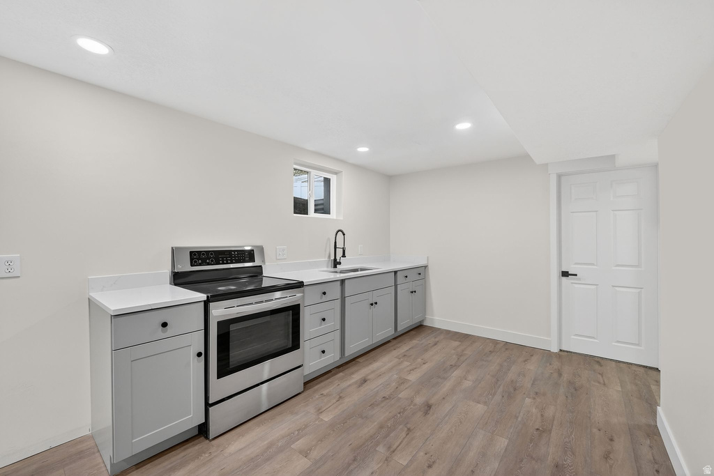 805 E GRENOBLE DR Midvale, UT 84047