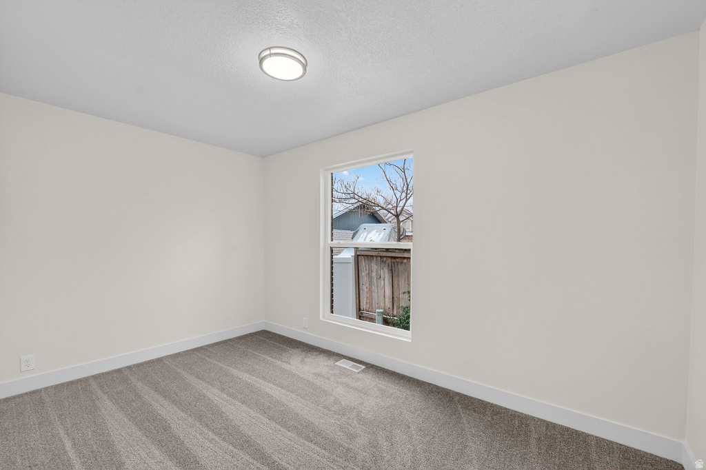 805 E GRENOBLE DR Midvale, UT 84047