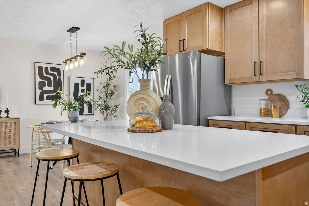 805 E GRENOBLE DR Midvale, UT 84047