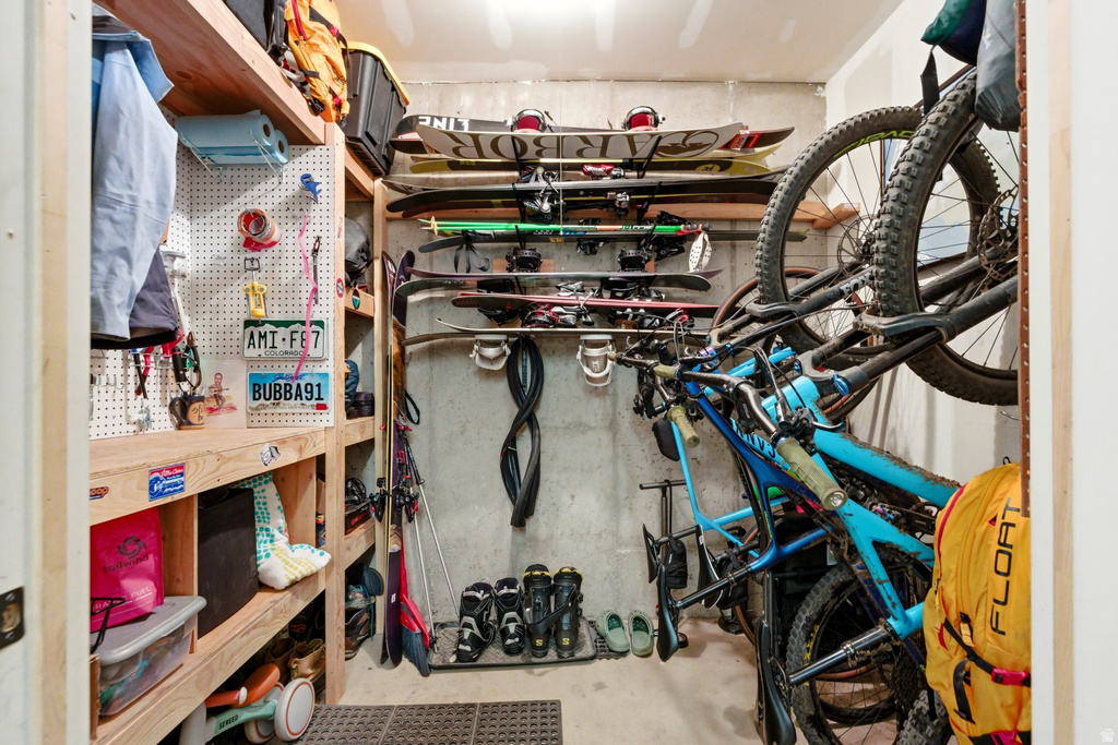 8251 MEADOWVIEW CT #J24 Park City, UT 84098