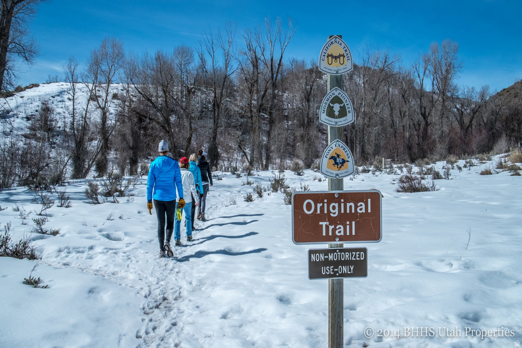 8251 MEADOWVIEW CT #J24 Park City, UT 84098