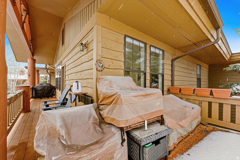 8251 MEADOWVIEW CT #J24 Park City, UT 84098