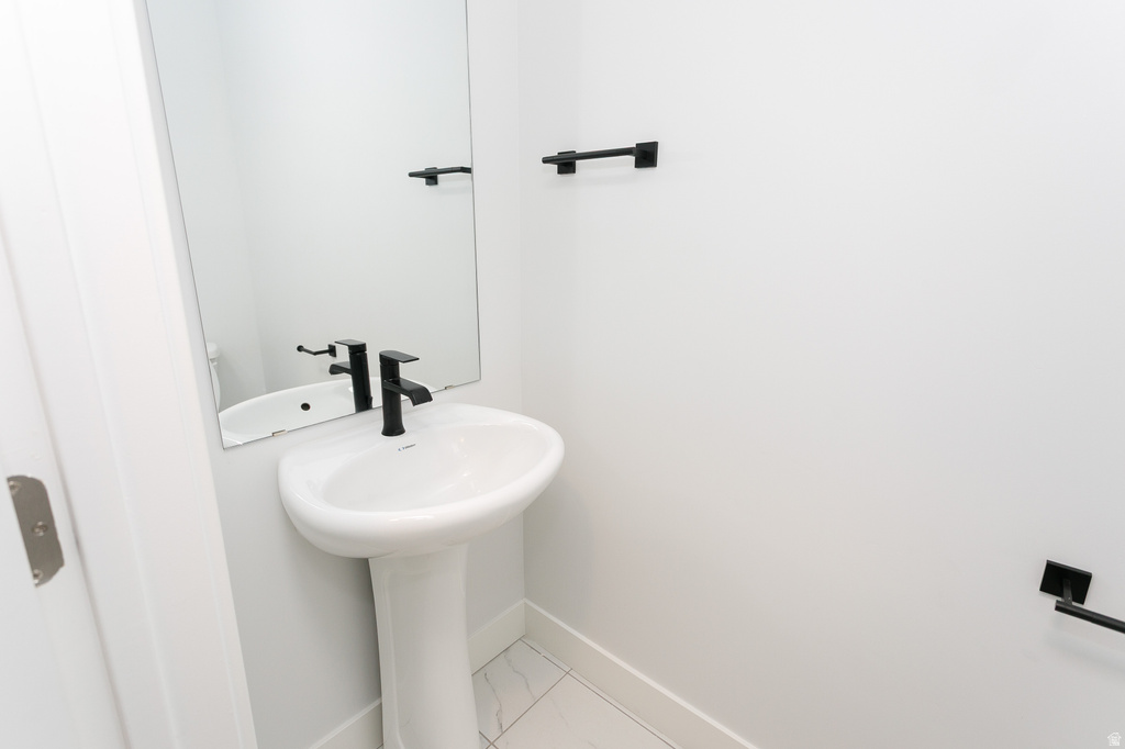 1987 N 3830 W Lehi, UT 84048