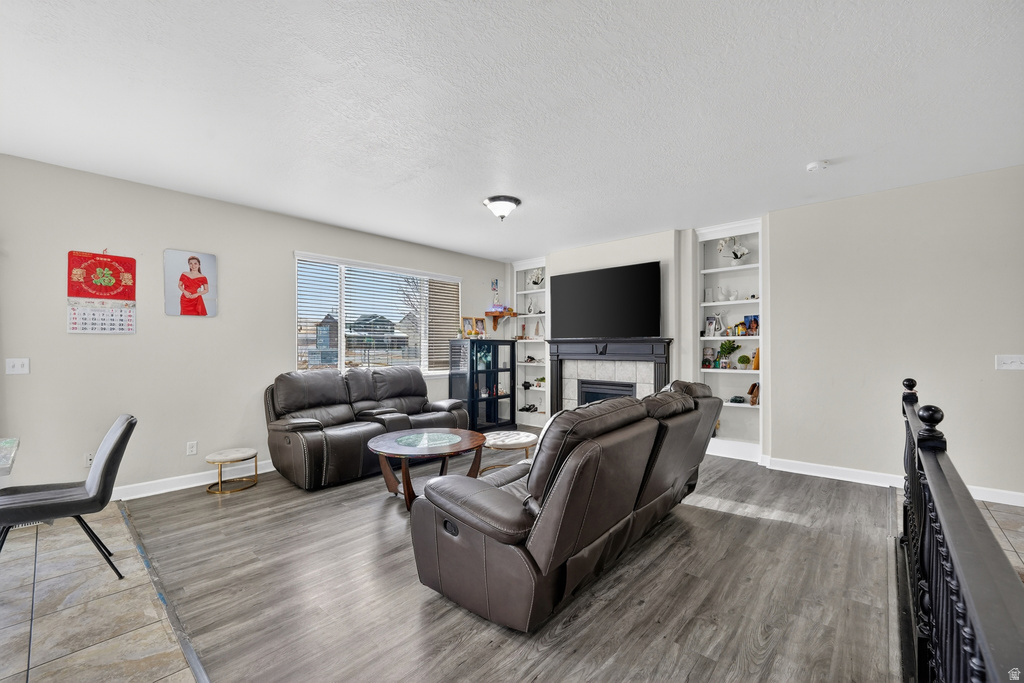 6582 S EVENING GLOW CT West Valley City, UT 84081