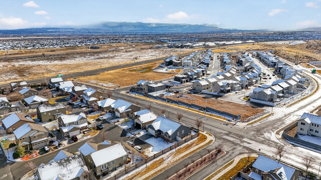 6582 S EVENING GLOW CT West Valley City, UT 84081