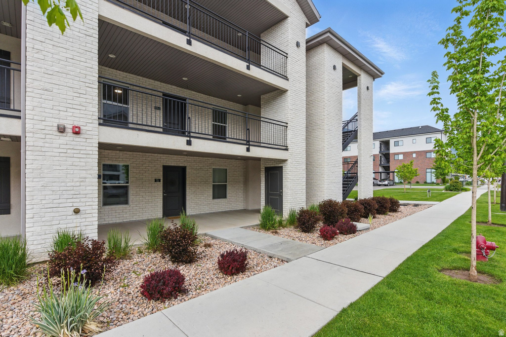 64 W 600 S #C205 Springville, UT 84663