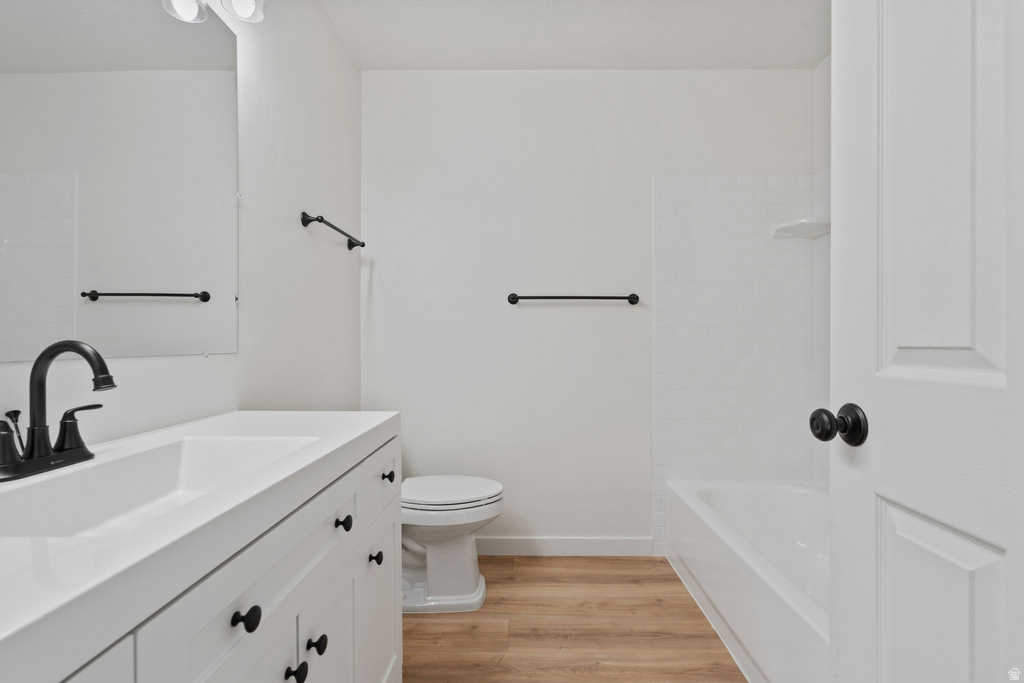 2045 W APPLE FARMS RD West Valley City, UT 84119