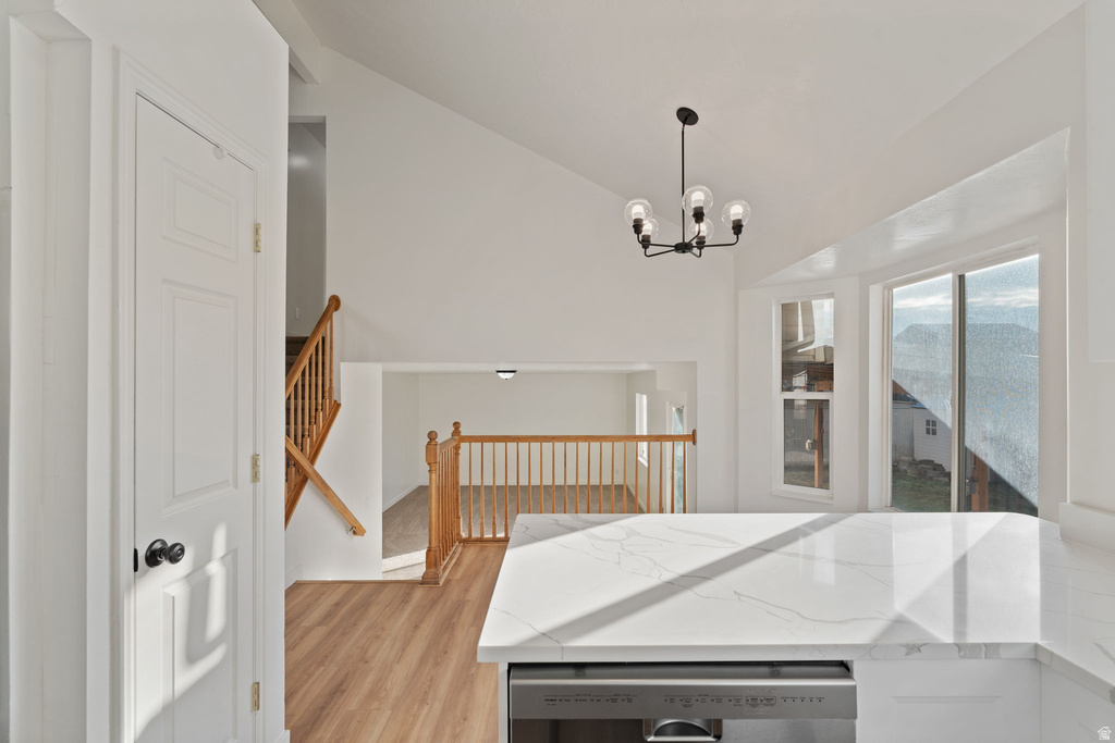 2045 W APPLE FARMS RD West Valley City, UT 84119