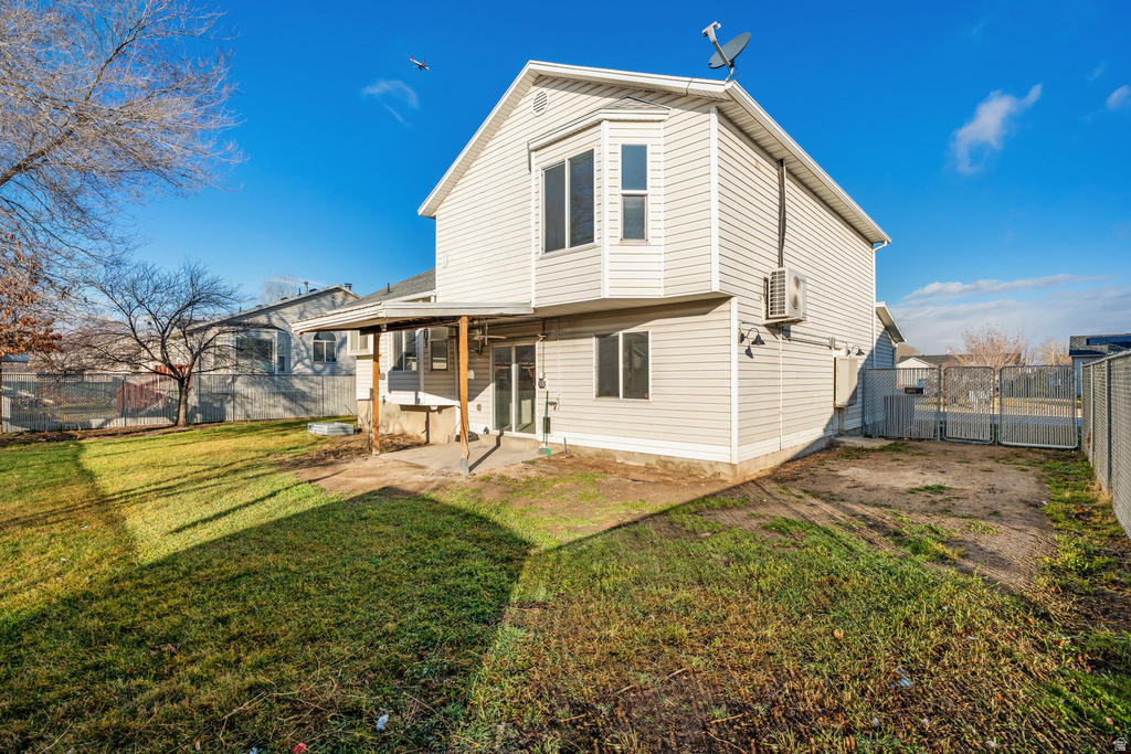 2045 W APPLE FARMS RD West Valley City, UT 84119