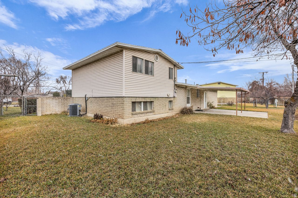 2613 W HALLMARK CIR West Valley City, UT 84119