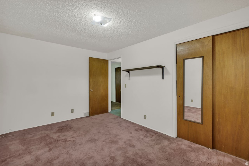 2613 W HALLMARK CIR West Valley City, UT 84119