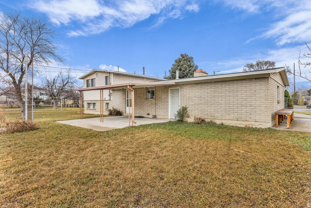 2613 W HALLMARK CIR West Valley City, UT 84119