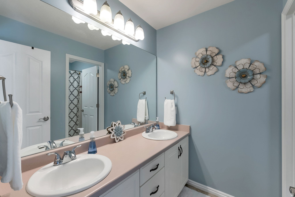 294 N SPRINGRIDGE DR North Salt Lake, UT 84054