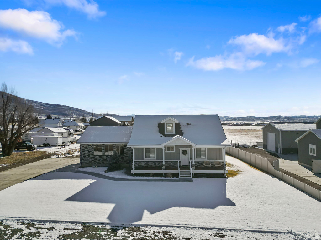 45 W 3155 N Marion, UT 84036