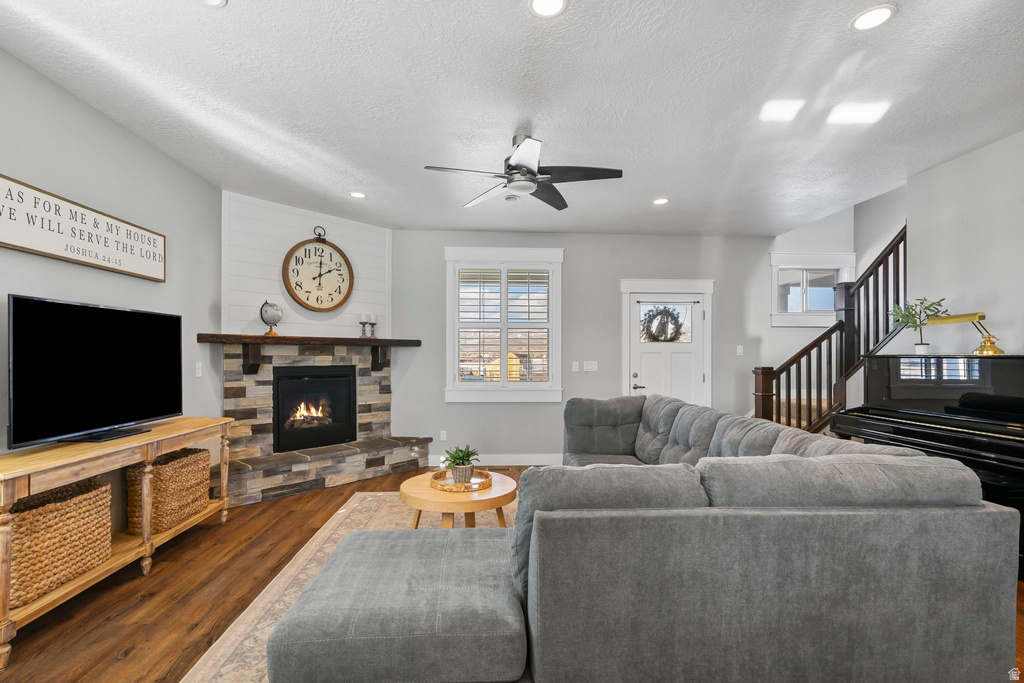 45 W 3155 N Marion, UT 84036