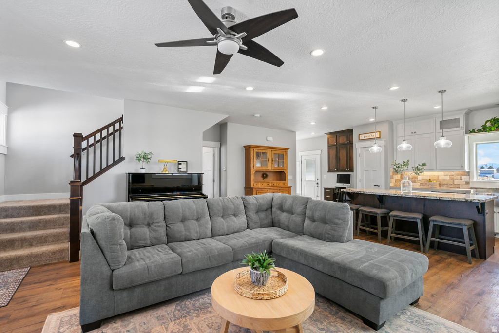 45 W 3155 N Marion, UT 84036