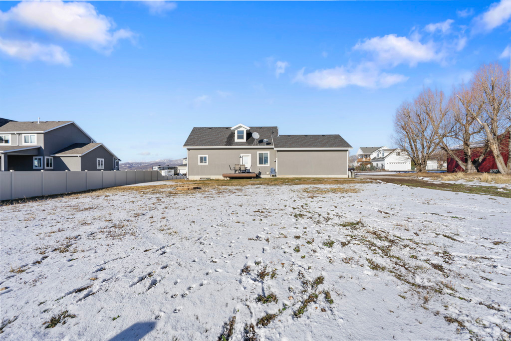 45 W 3155 N Marion, UT 84036