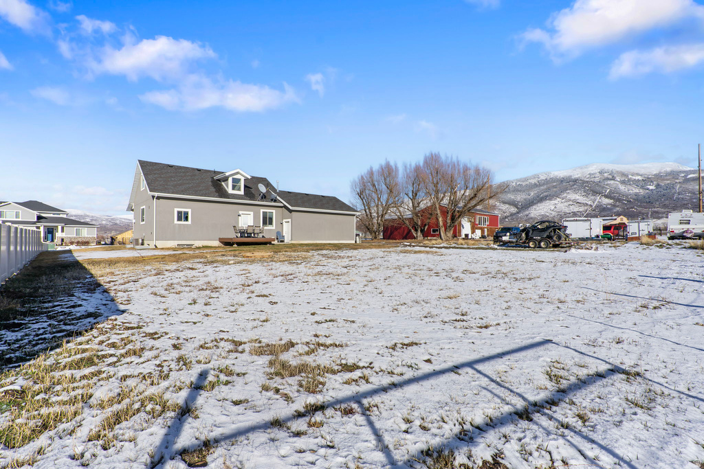 45 W 3155 N Marion, UT 84036