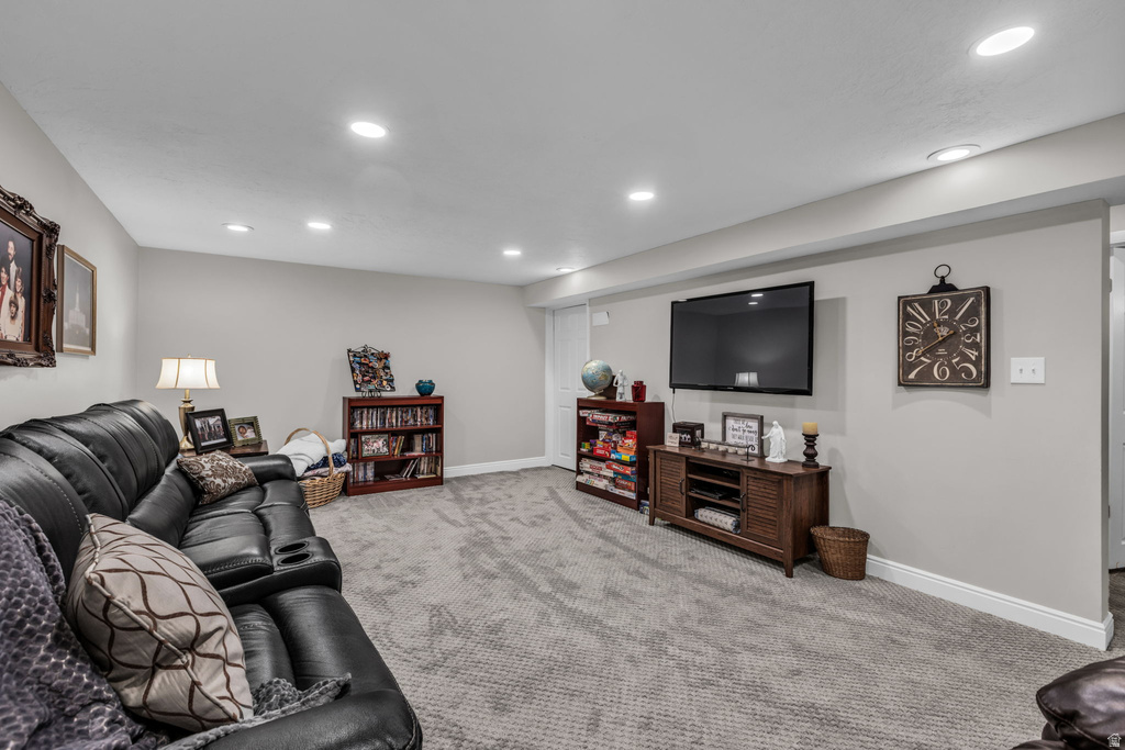 7885 S MANZANO DR Sandy, UT 84093