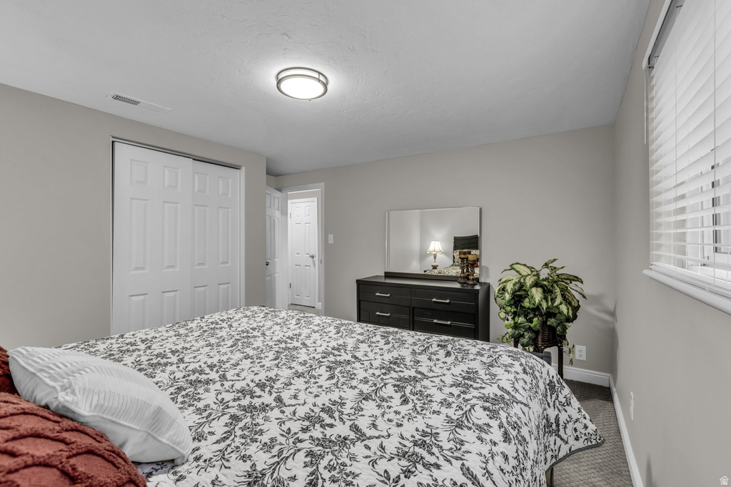 7885 S MANZANO DR Sandy, UT 84093