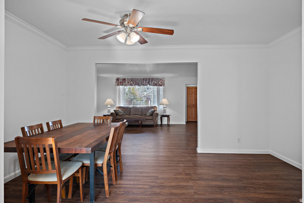 1610 E MOOR DALE LN Holladay, UT 84117