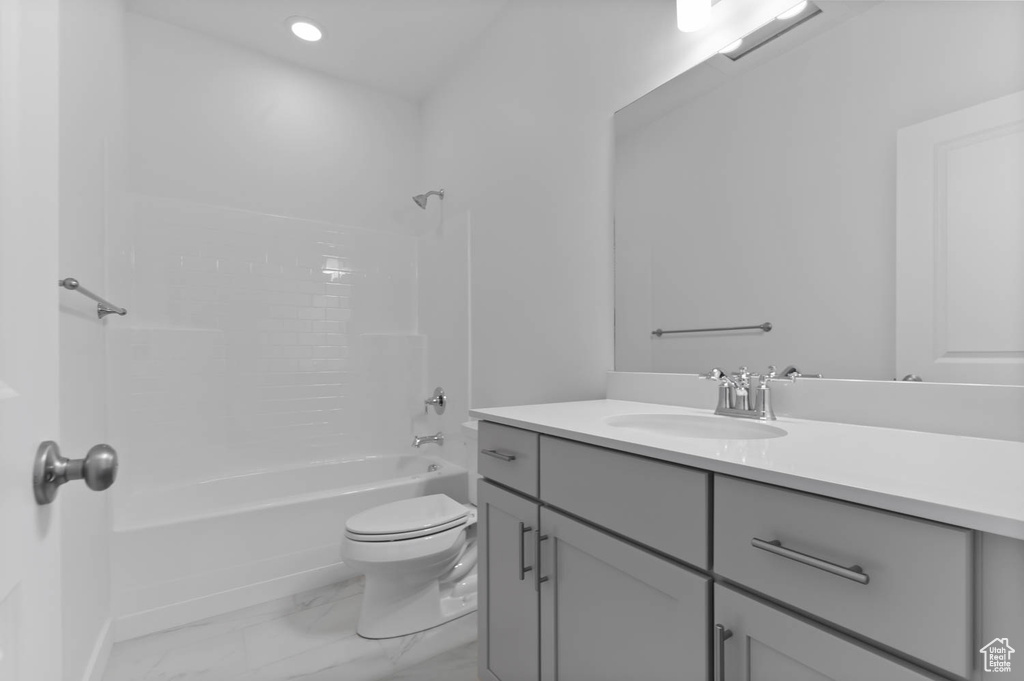 950 W PEREGRINE DR Stansbury Park, UT 84074