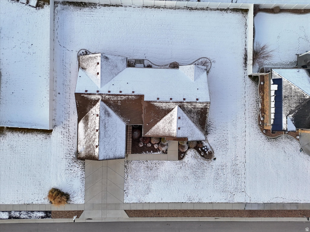 633 E 180 N Tremonton, UT 84337