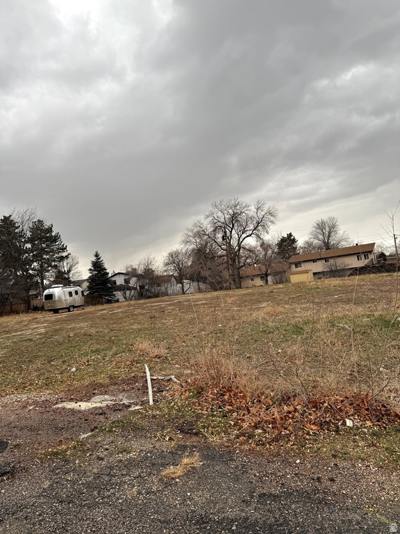 3526 E FORT UNION BVD BLVD Cottonwood Heights, UT 84121