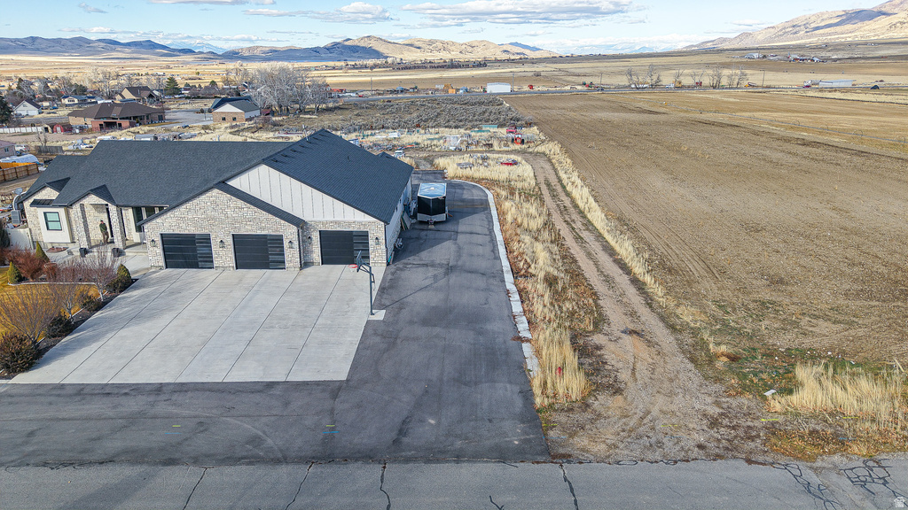 435 E 100 N Mona, UT 84645