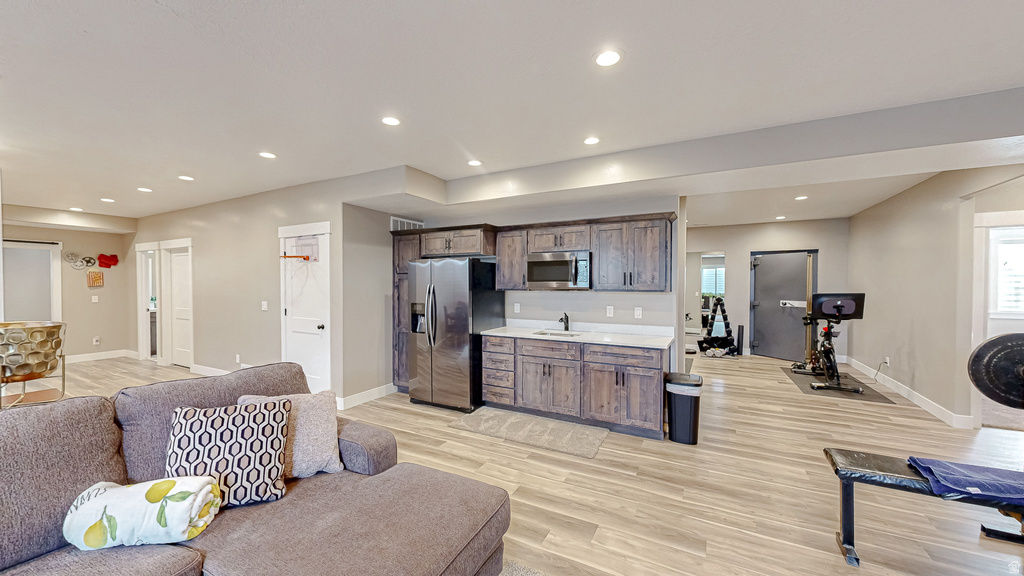 435 E 100 N Mona, UT 84645