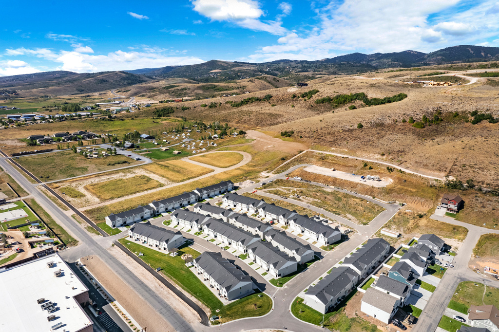 475 N PARADISE PARKWAY DR Garden City, UT 84028