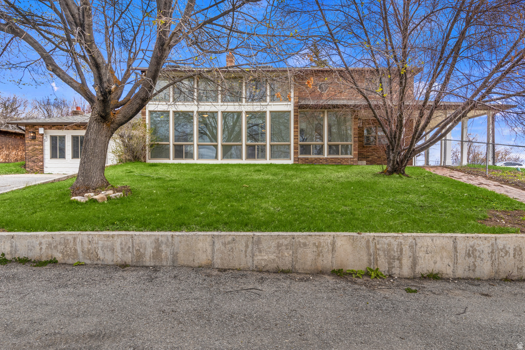 199 N 300 W Garden City, UT 84028