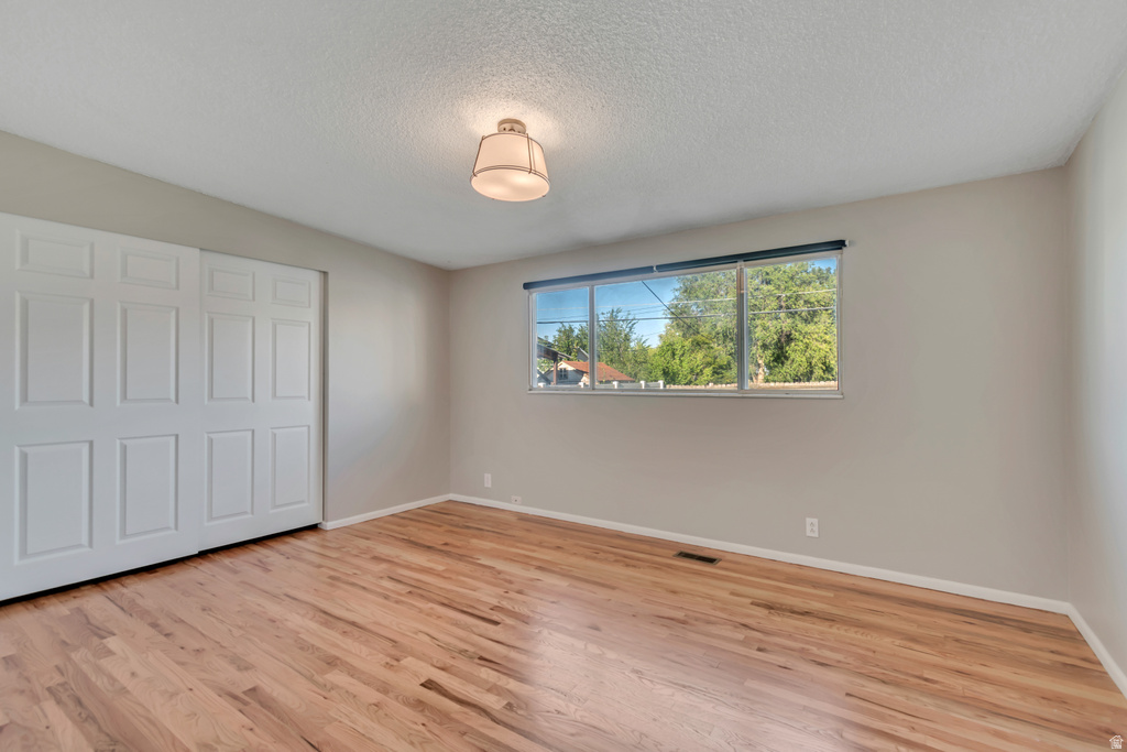 3555 S 6470 W West Valley City, UT 84128