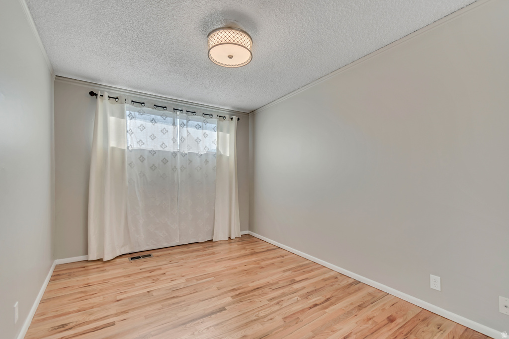 3555 S 6470 W West Valley City, UT 84128