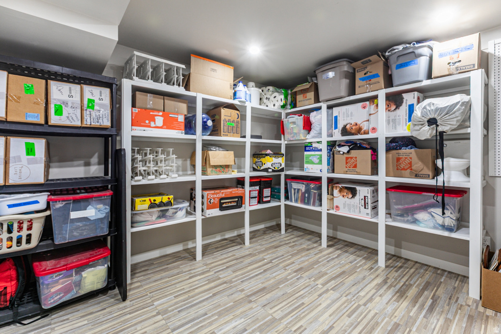 6101 N LATIGO LN Mountain Green, UT 84050