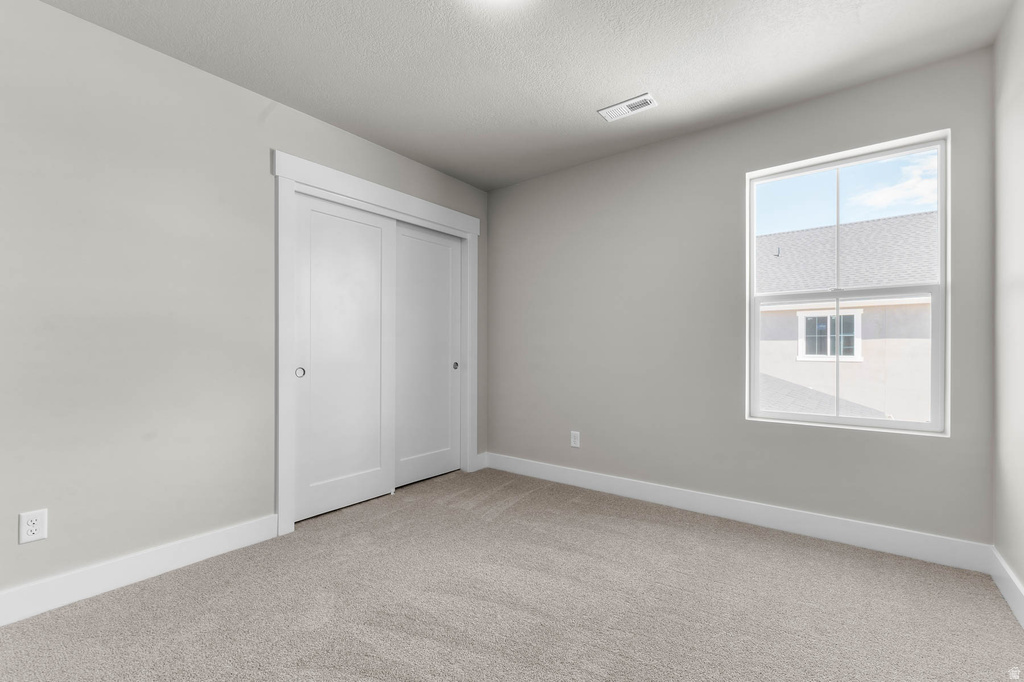 3826 W 2350 N Clinton, UT 84015