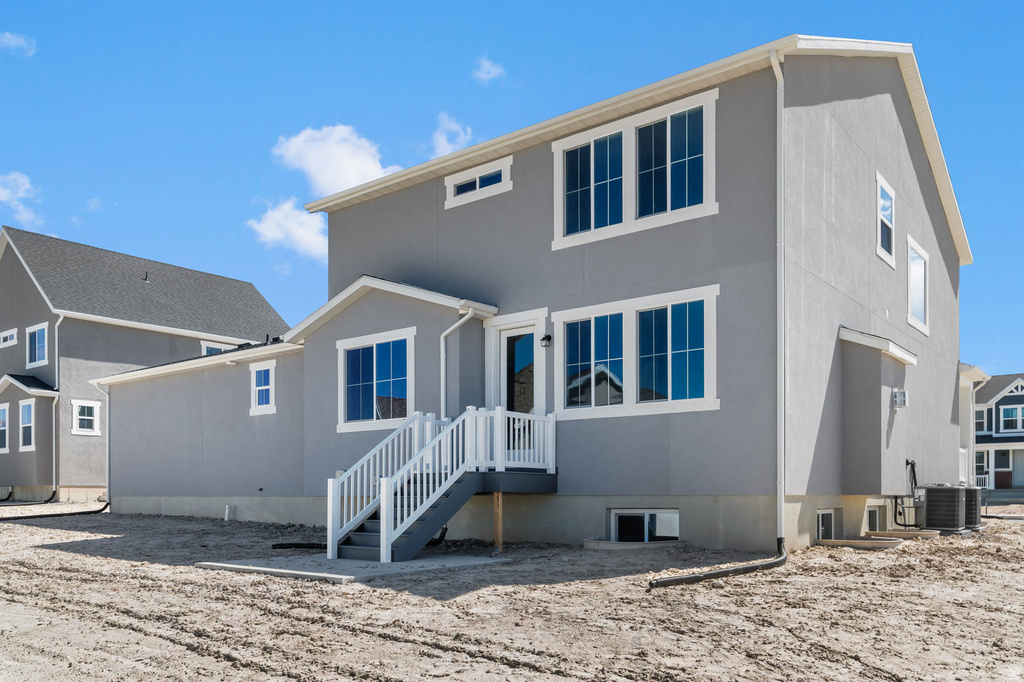 3826 W 2350 N Clinton, UT 84015