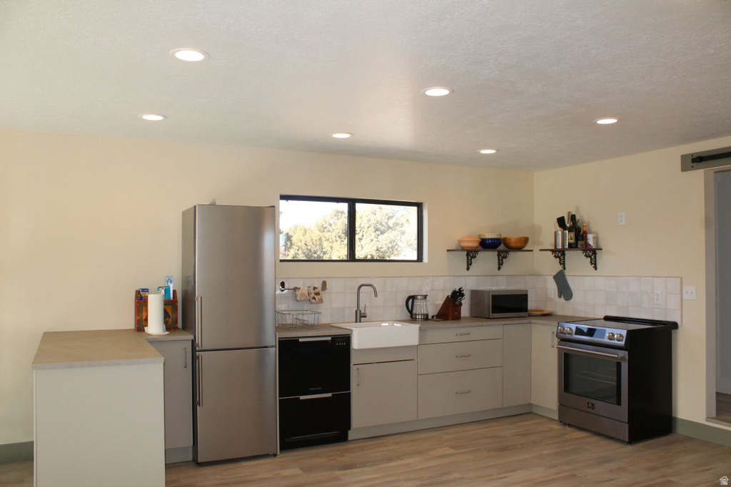 523 W 1000 NORTH ST #37 Torrey, UT 84775