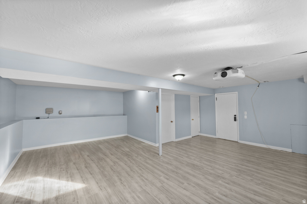 1371 E SUDBURY AVE Sandy, UT 84093