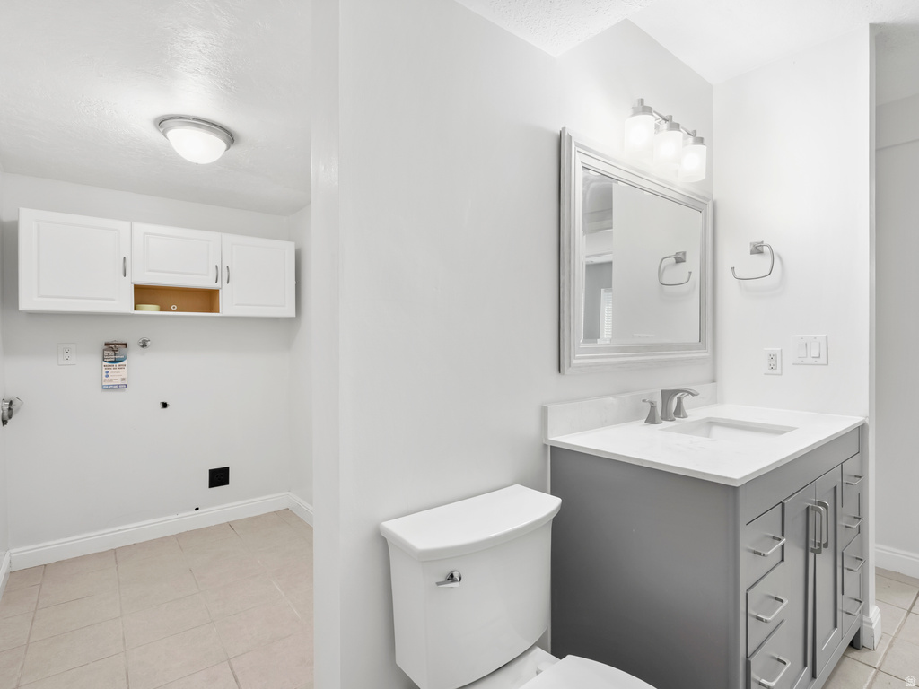 7957 S SHAYLA DR West Jordan, UT 84088