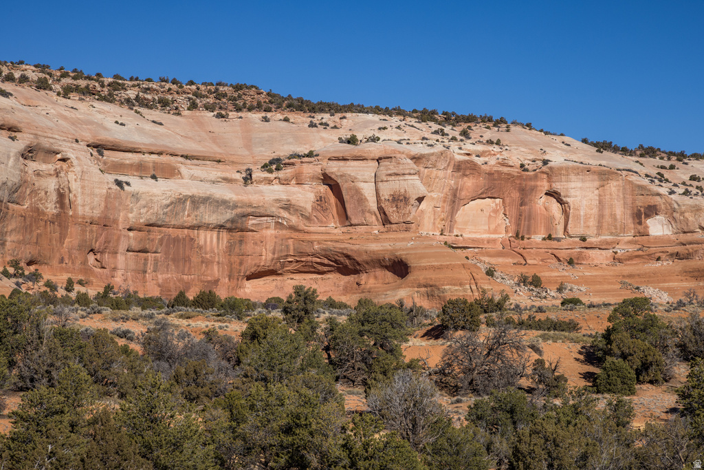 32 W AUSTIN CT Moab, UT 84532