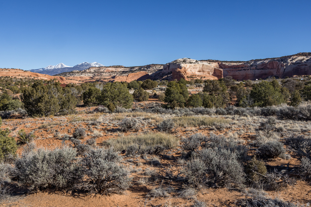 32 W AUSTIN CT Moab, UT 84532