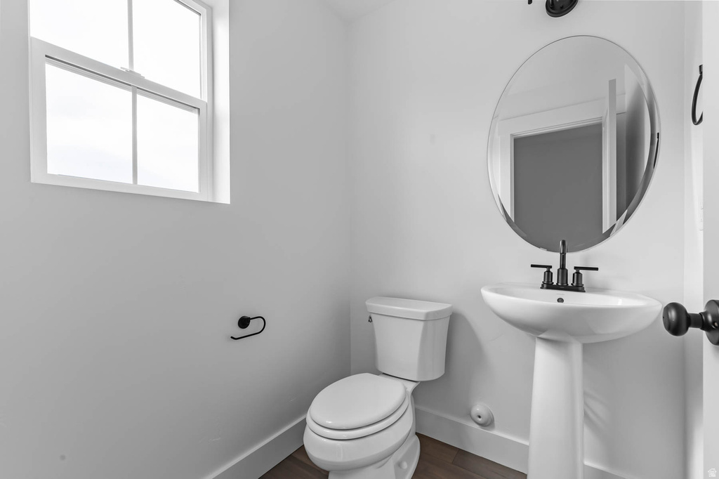 955 N PICCADILLY CT North Salt Lake, UT 84054