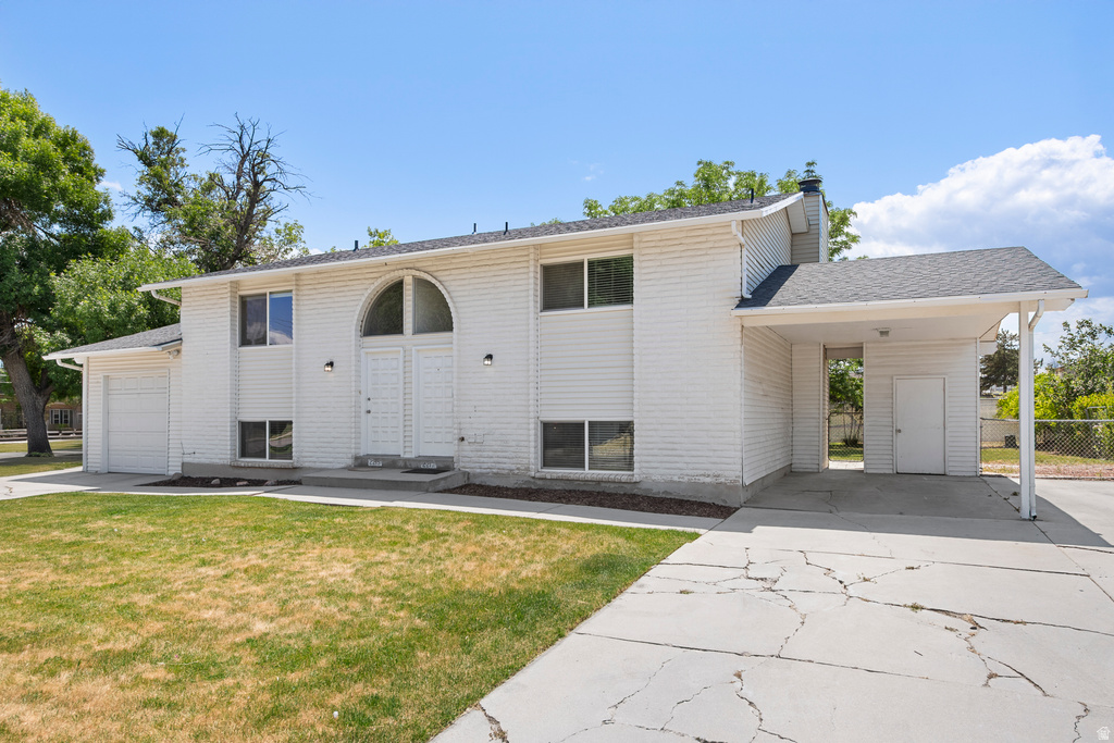 2215 W BONNIEBROOK Taylorsville, UT 84129