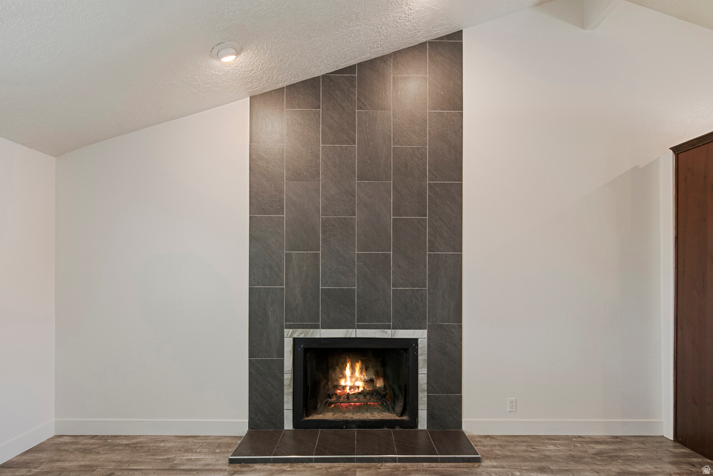 2215 W BONNIEBROOK Taylorsville, UT 84129