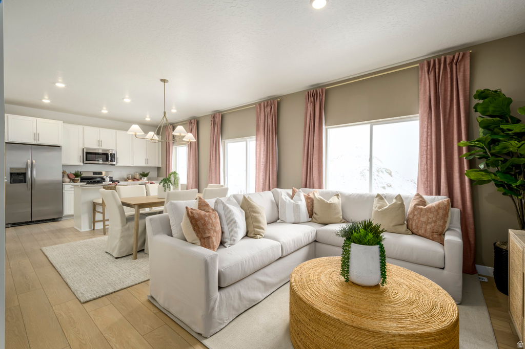 1688 W BLUE FLAX DR #3127 Saratoga Springs, UT 84045